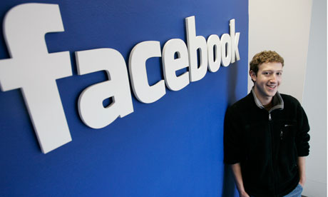 Réseaux sociaux : Facebook rachète Instagram