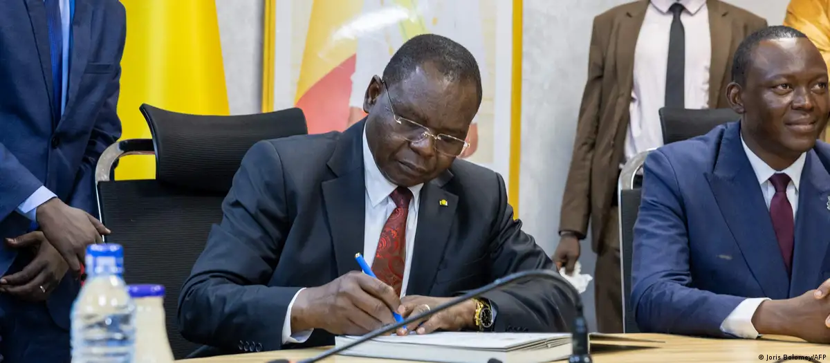Allamaye Halina, ancien ambassadeur en Chine, a été nommé Premier ministre du Tchad le 23 maiImage : Joris Bolomey/AFP