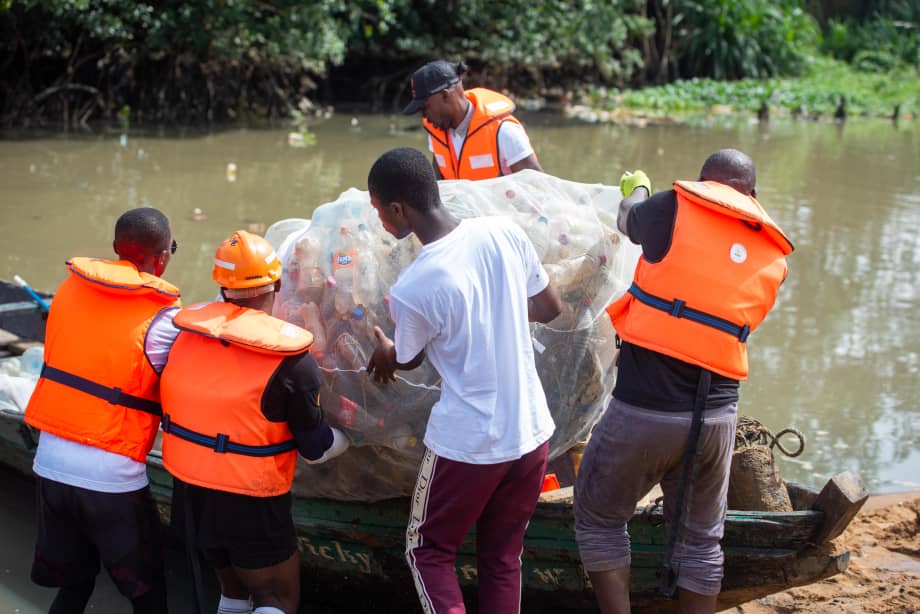 Orange Cameroun sengage en faveur de la Preservation de l'environnement à Douala